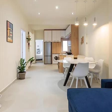 Rotunda Living Atmabnb1 Appartamento *