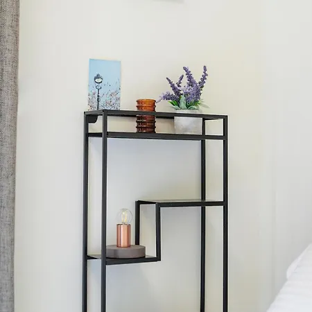 Rotunda Living Atmabnb1 アパート *