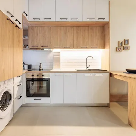 Rotunda Living Atmabnb1