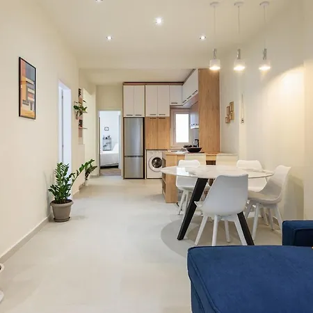 Rotunda Living Atmabnb1
