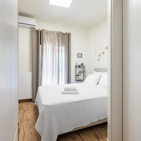Rotunda Living Atmabnb1 *