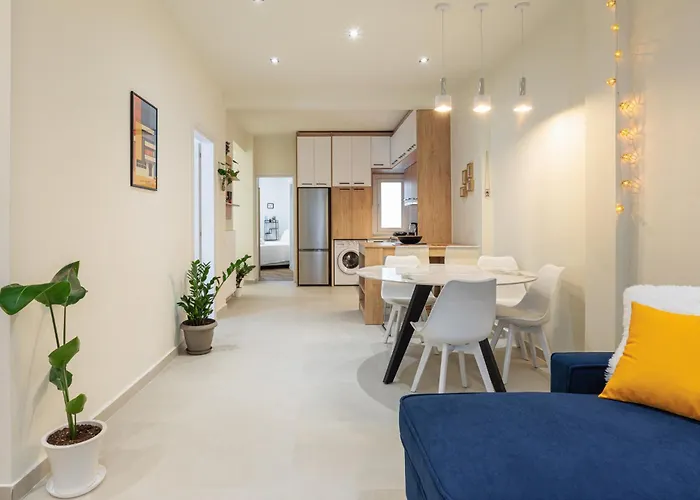 Rotunda Living Atmabnb1 *